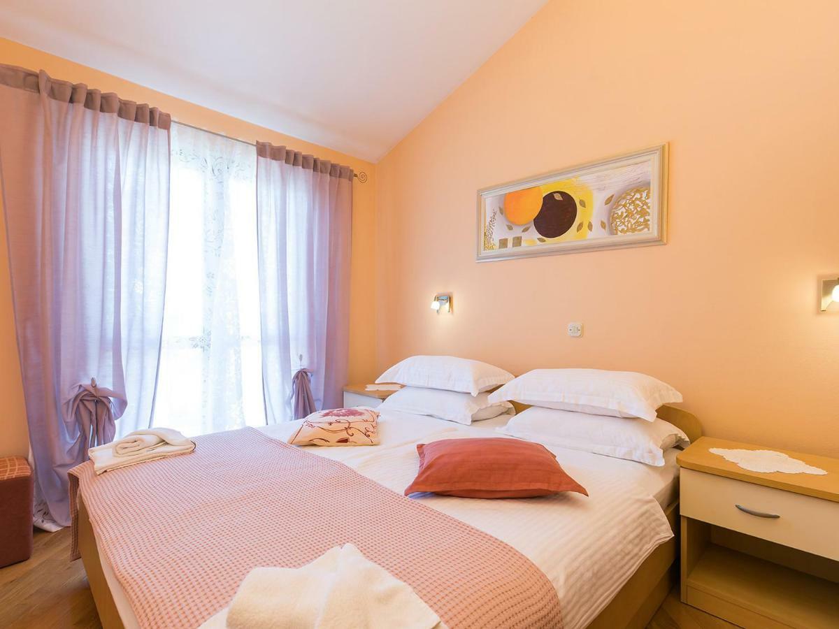 ורסאר Apartments Nada מראה חיצוני תמונה