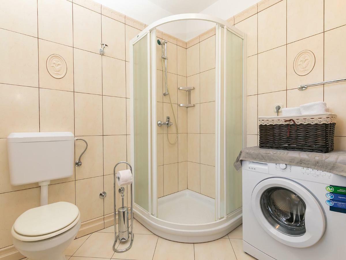 ורסאר Apartments Nada מראה חיצוני תמונה