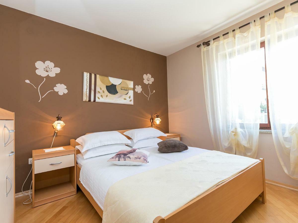 ורסאר Apartments Nada מראה חיצוני תמונה